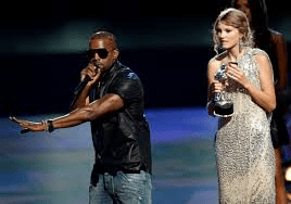 kanye-interrups-taylor